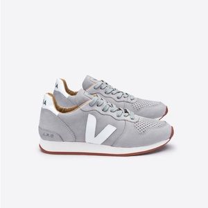 VEJA HOLIDAY BASTILLE NUBUCK OXFORD GREY WHITE size 5